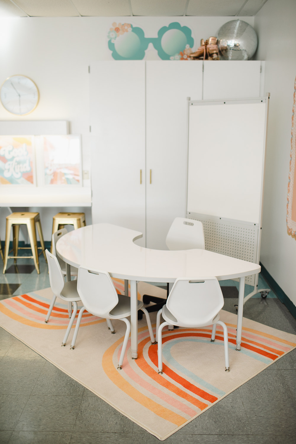 Classroom Rugs | 10 reasons to bring one into your learning space.
